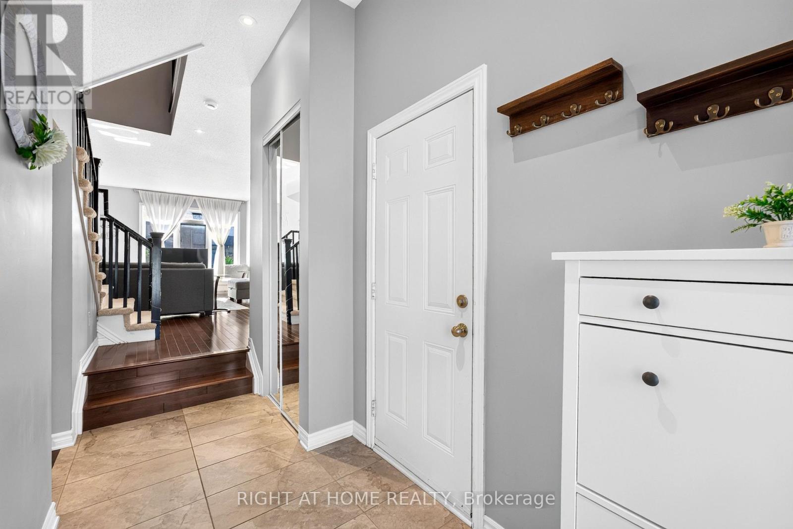 161 Mattingly Way, Ottawa, Ontario  K4M 0C5 - Photo 5 - X13805716
