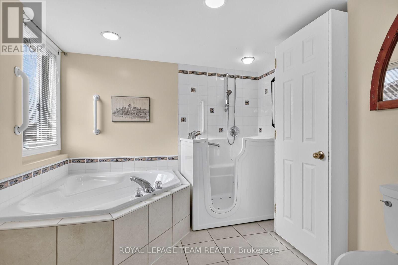 2a - 51 Robson Court, Ottawa, Ontario  K2K 2W1 - Photo 35 - X13805722