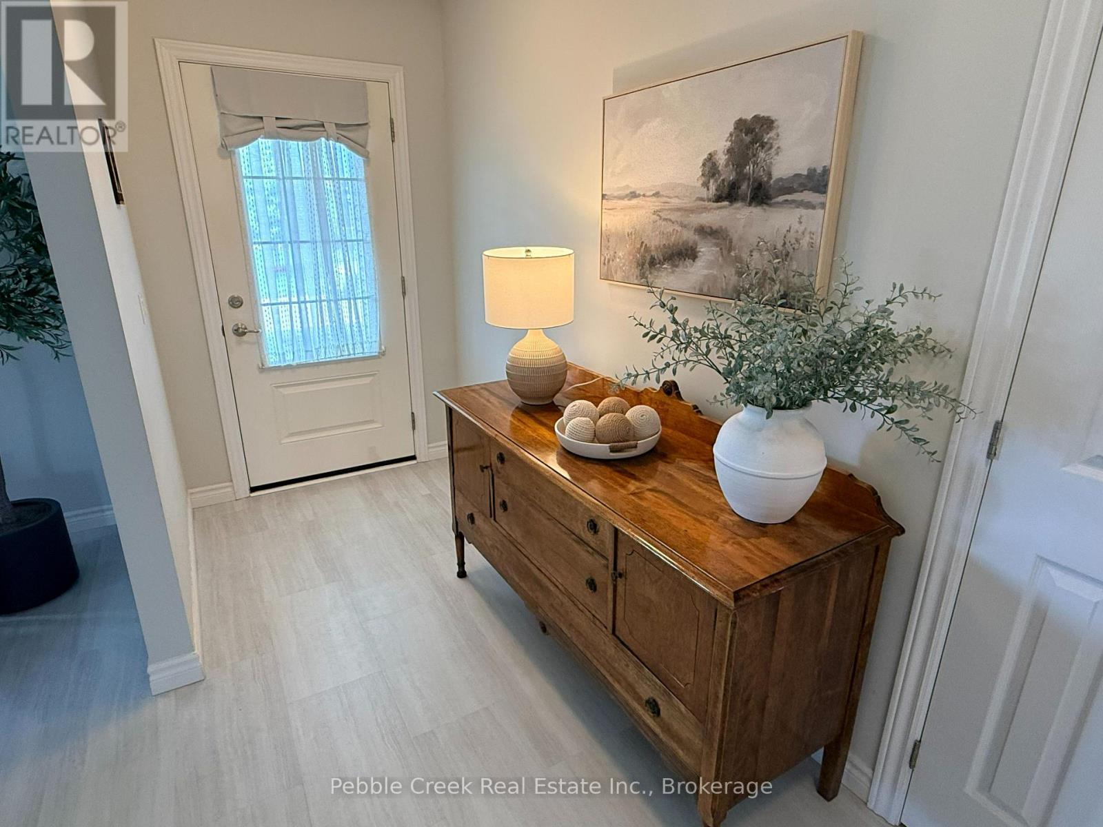 96 Lake Breeze Drive, Ashfield-Colborne-Wawanosh, Ontario  N7A 0B9 - Photo 5 - X13702484