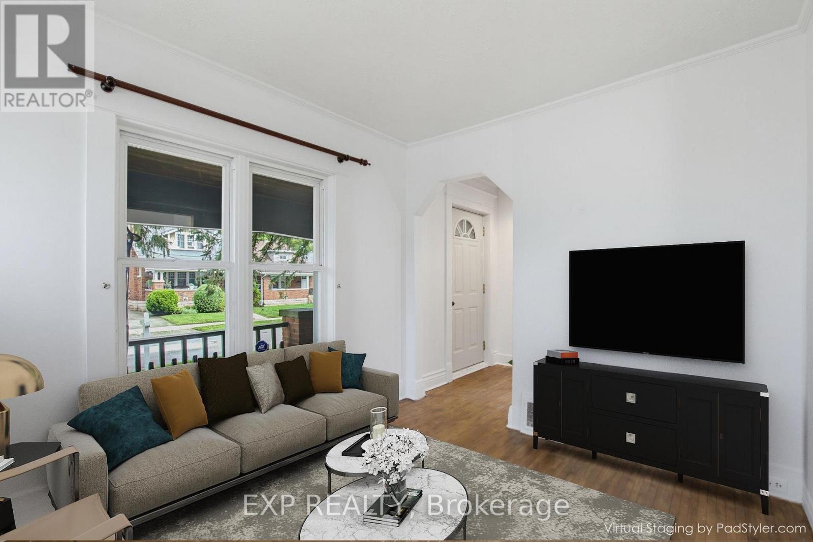 20 Barrington Avenue, London North, Ontario N6H 1J9 - Photo 7 - X13736172