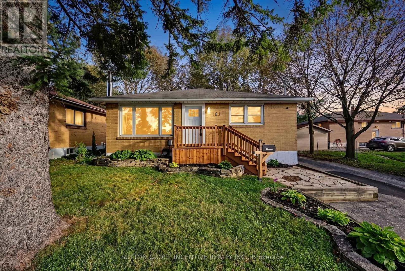 163 GROVE STREET E, Barrie, Ontario