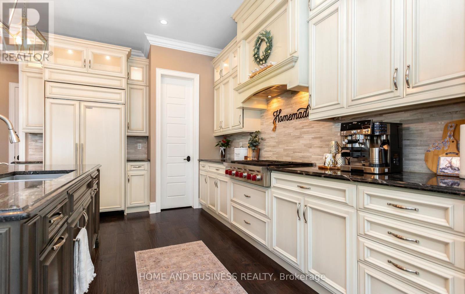126 Mcwilliams Crescent, Oakville, Ontario  L6M 0W4 - Photo 14 - W13805728