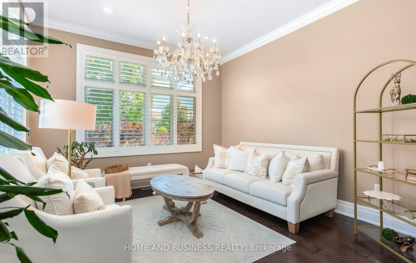 126 Mcwilliams Crescent, Oakville, Ontario  L6M 0W4 - Photo 6 - W13805728