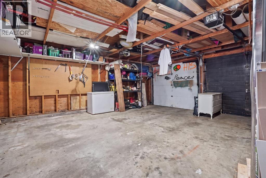 427 12a Street N, Lethbridge, Alberta  T1H 2J5 - Photo 18 - A2343511