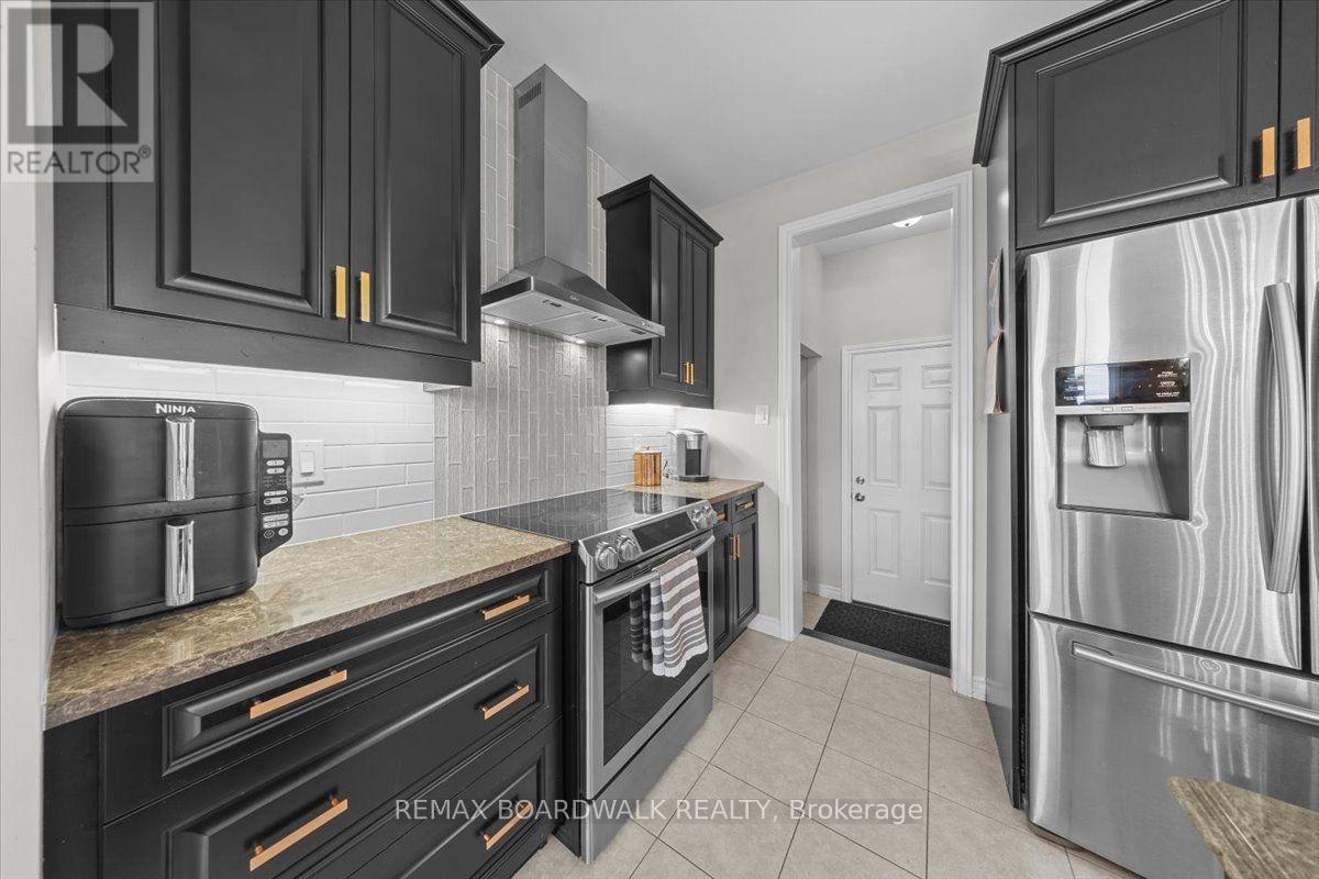 89 Damselfly Way, Ottawa, Ontario  K2J 6C4 - Photo 11 - X13805774