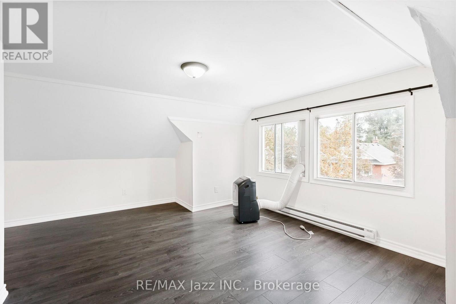 152 Elgin Street E, Oshawa, Ontario  L1G 1T3 - Photo 14 - E13805106