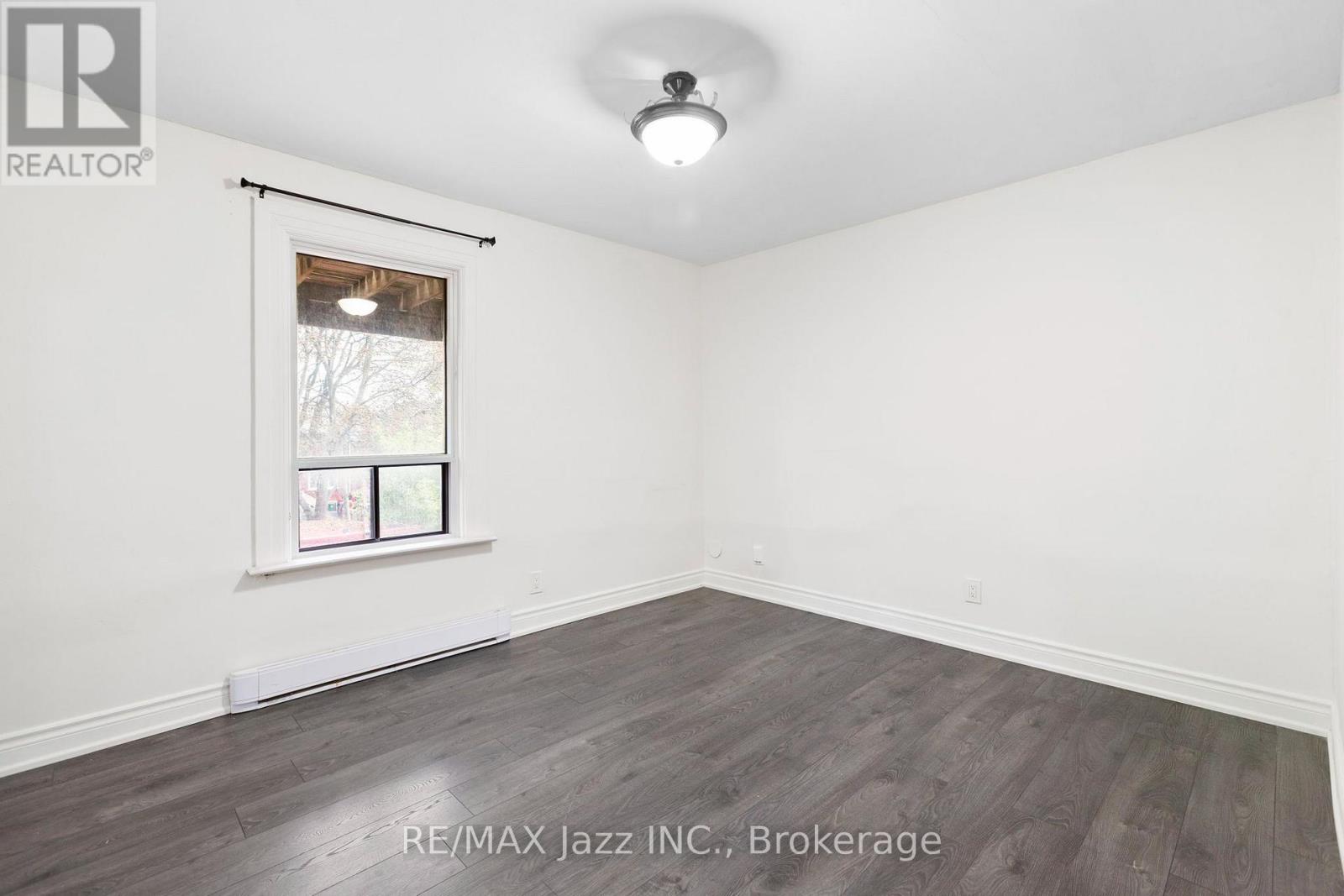 152 Elgin Street E, Oshawa, Ontario  L1G 1T3 - Photo 7 - E13805106