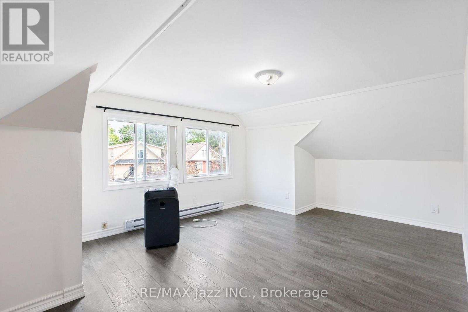 152 Elgin Street E, Oshawa, Ontario  L1G 1T3 - Photo 15 - E13805106
