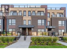 4 - 235 MCLEVIN AVENUE, Toronto, Ontario