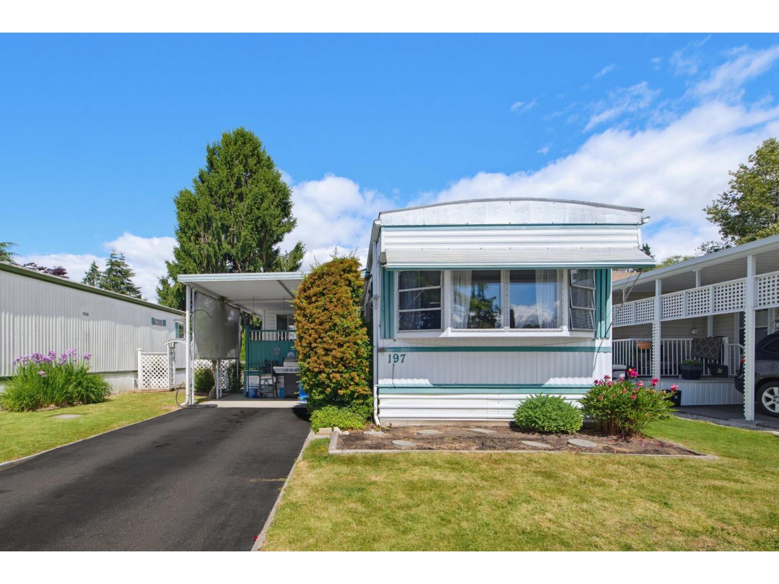 197 1840 160 Street, Surrey, British Columbia  V4A 4A4 - Photo 2 - R3133136