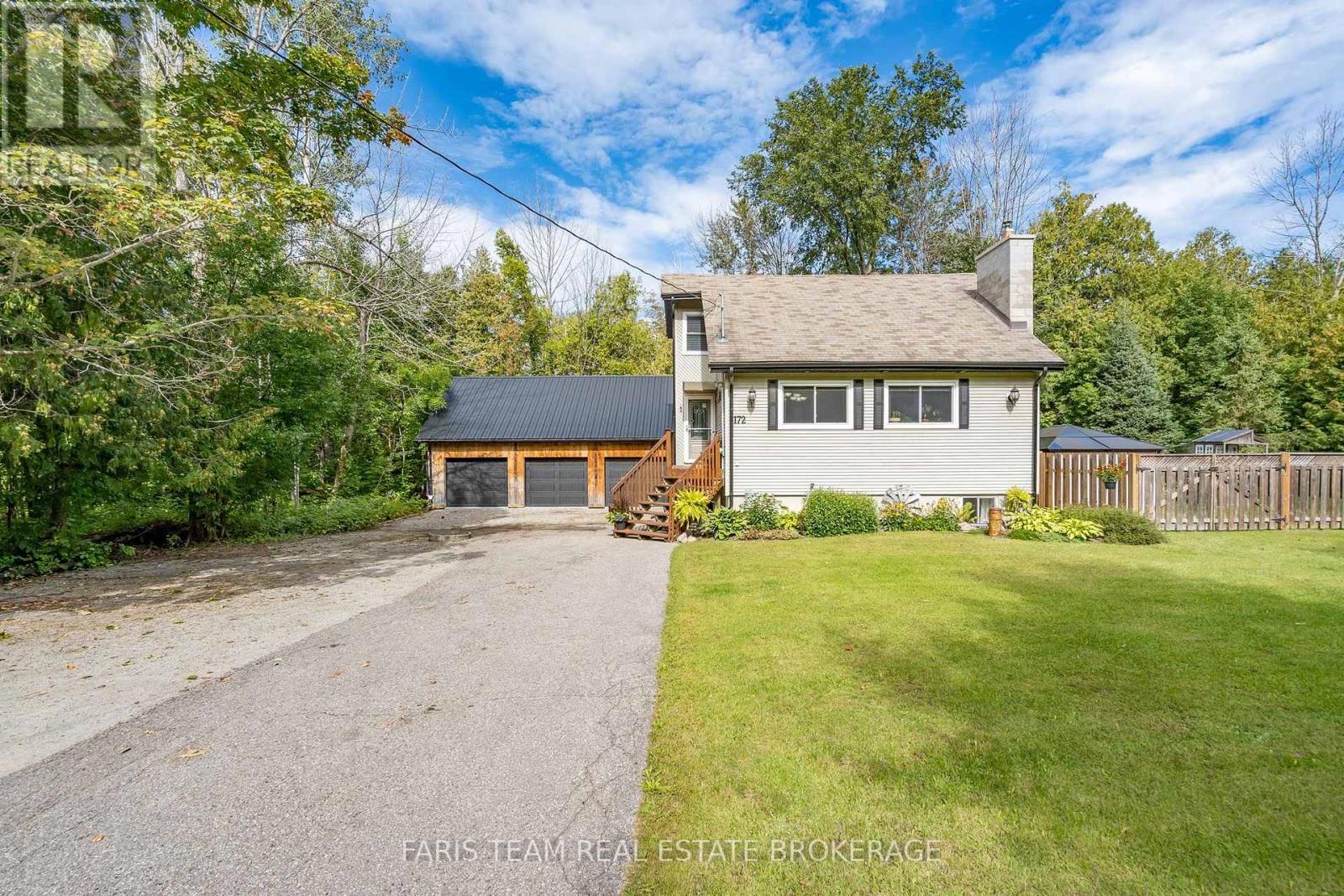 172 ALBIN ROAD, Tay, Ontario