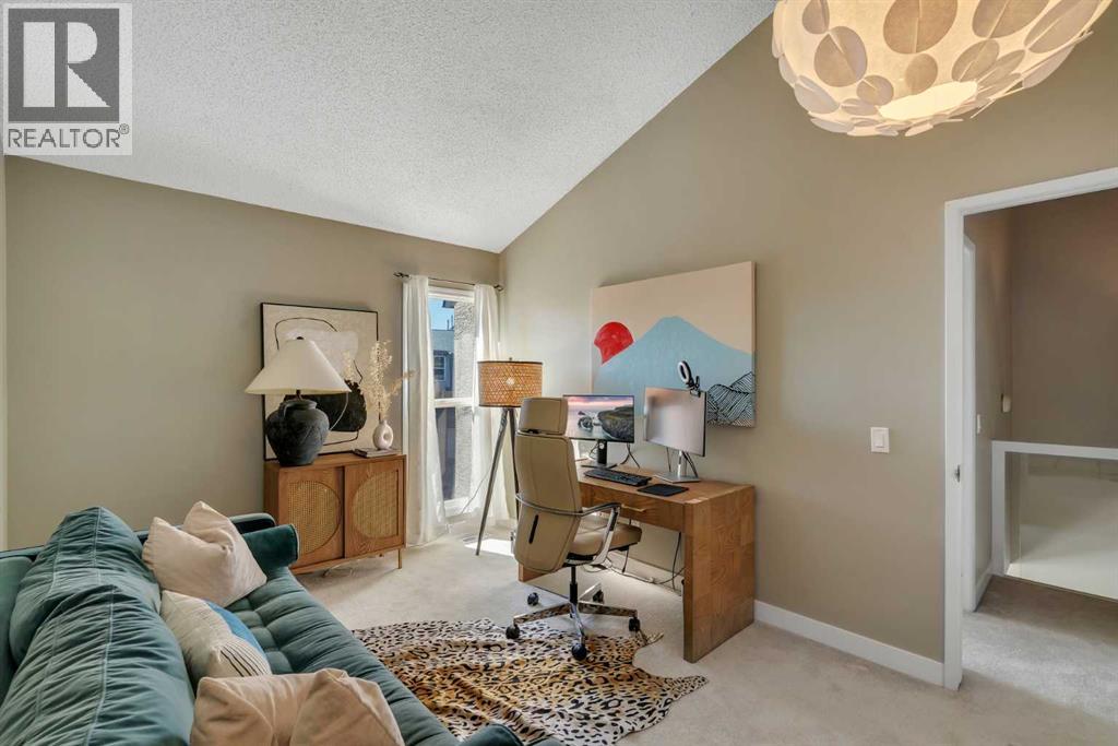 431 Brae Glen Crescent SW, Calgary, Alberta  T2W 1B6 - Photo 35 - A2344833