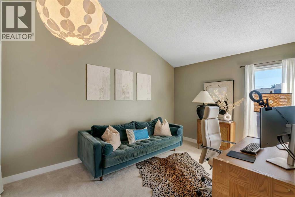 431 Brae Glen Crescent SW, Calgary, Alberta  T2W 1B6 - Photo 34 - A2344833