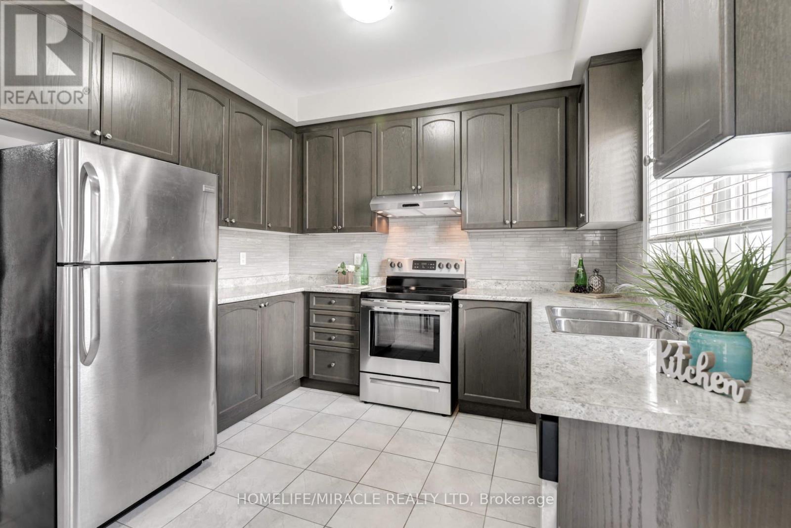 15 Banbridge Crescent, Brampton, Ontario  L6X 5L9 - Photo 13 - W13805762