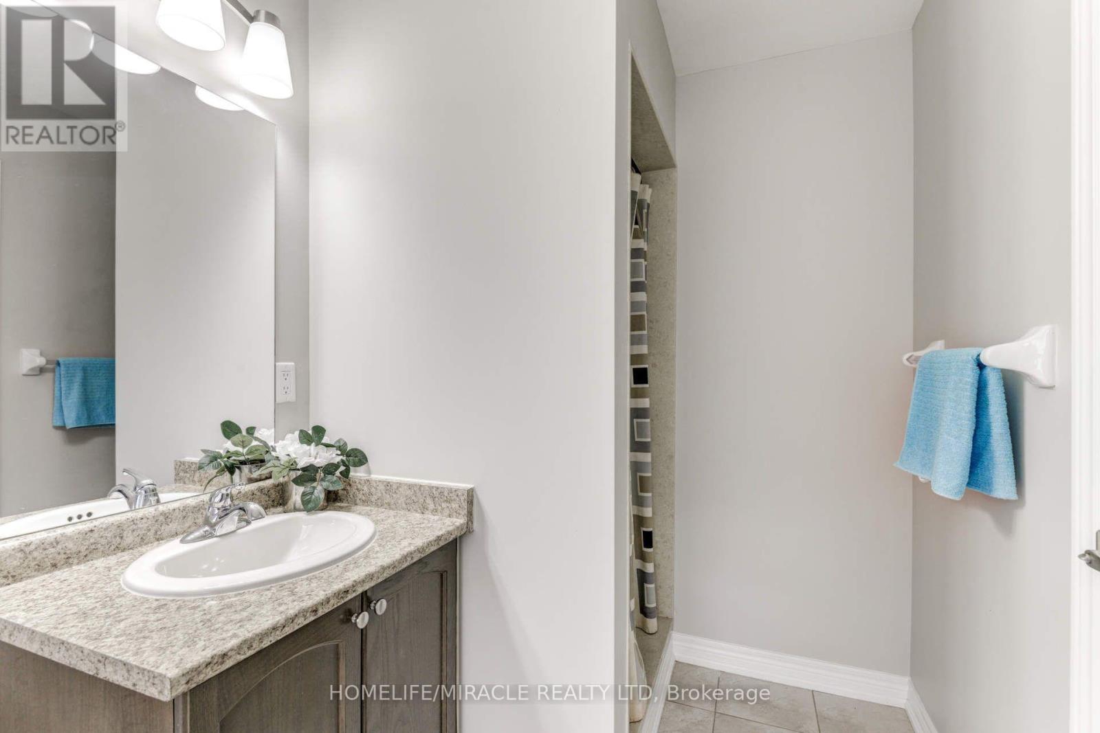 15 Banbridge Crescent, Brampton, Ontario  L6X 5L9 - Photo 24 - W13805762
