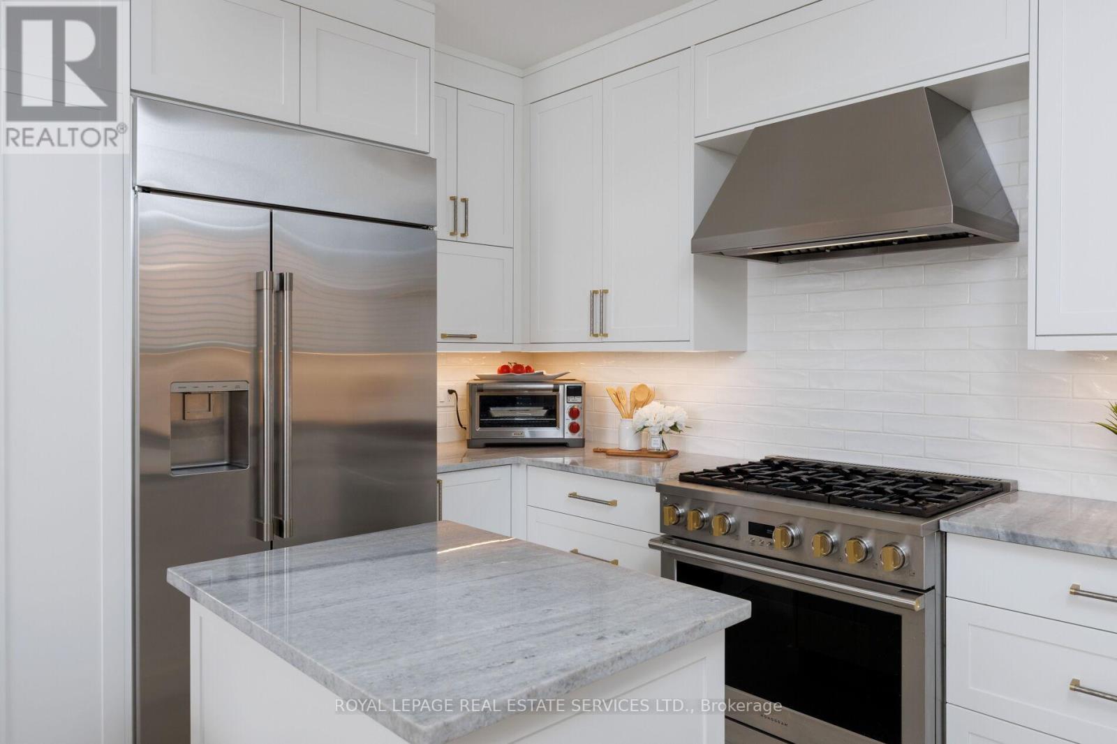 2261 Grouse Lane, Oakville, Ontario  L6M 3Z8 - Photo 16 - W13805818