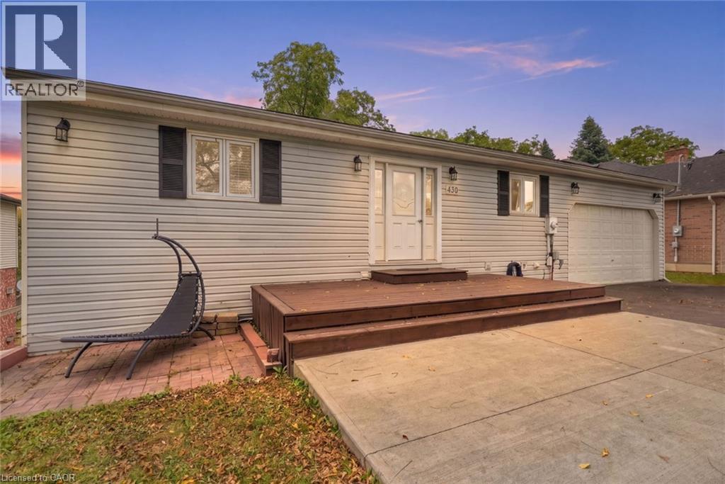 430 WINNIETT Street, Caledonia, Ontario