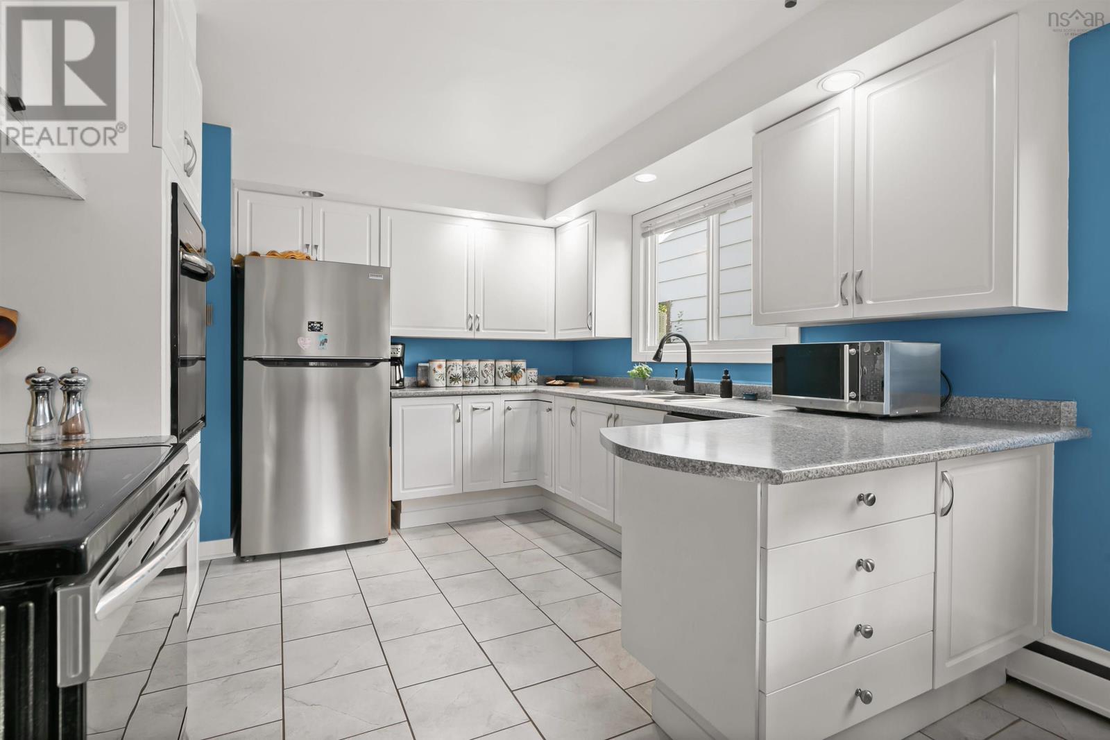 881 Tower Road photo 14