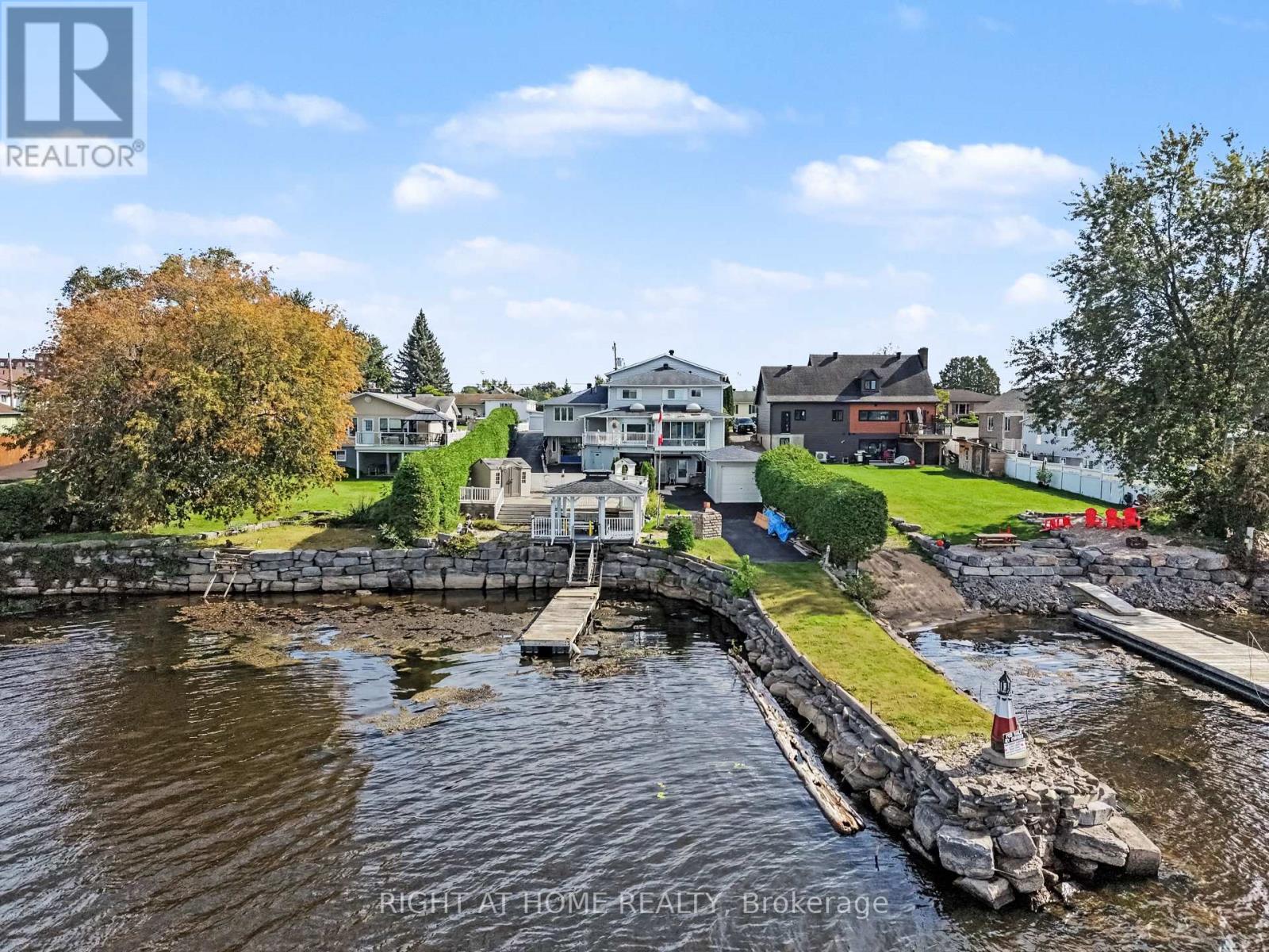 2398 WOODS STREET, clarence-rockland, Ontario