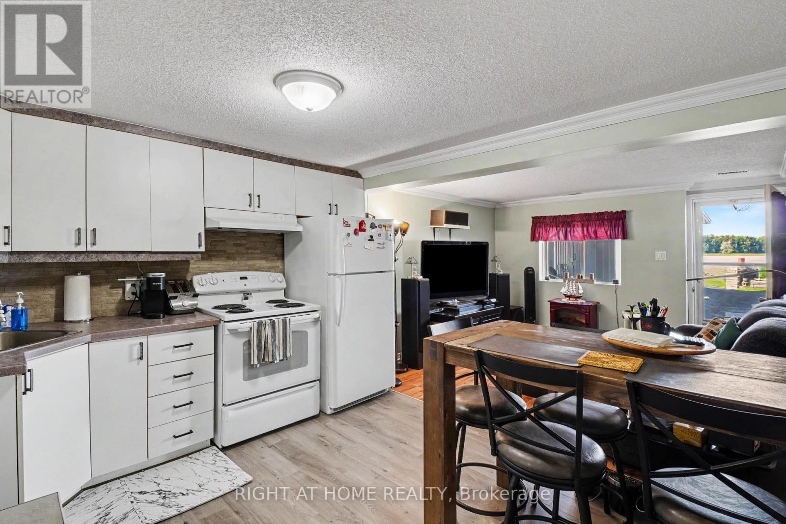 2398 Woods Street, Clarence-Rockland, Ontario  K4K 1J2 - Photo 27 - X13805886