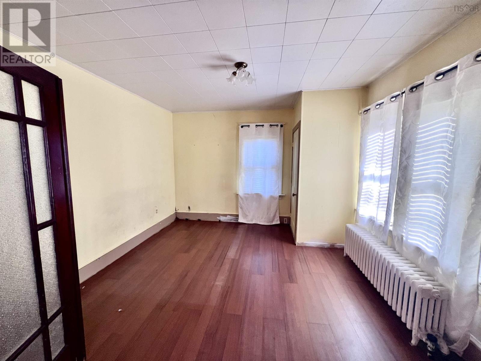 61 Harrison Avenue, Sydney, Nova Scotia  B1S 2Y3 - Photo 9 - 202623856