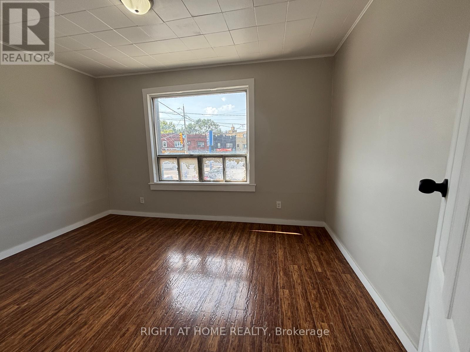 Upper - 505 Oakwood Avenue, Toronto, Ontario M6E 2W9 - Photo 6 - C13805862