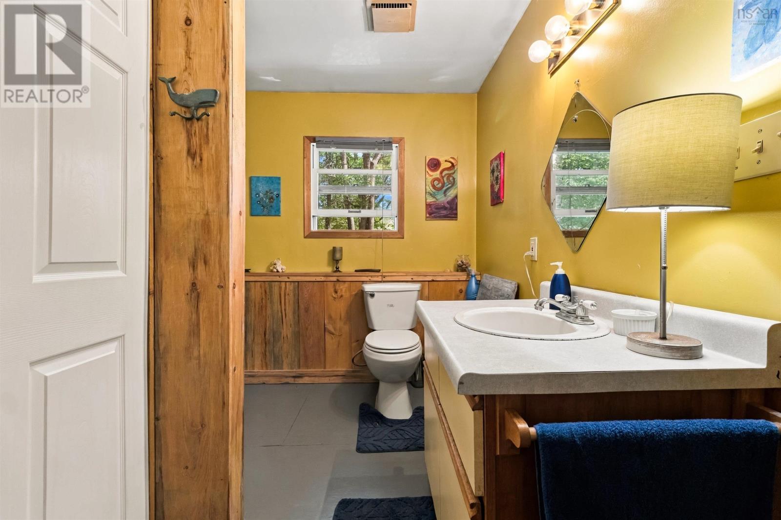 339 Mill Village East Road, Mill Village, Nova Scotia  B0J 2H0 - Photo 12 - 202623857