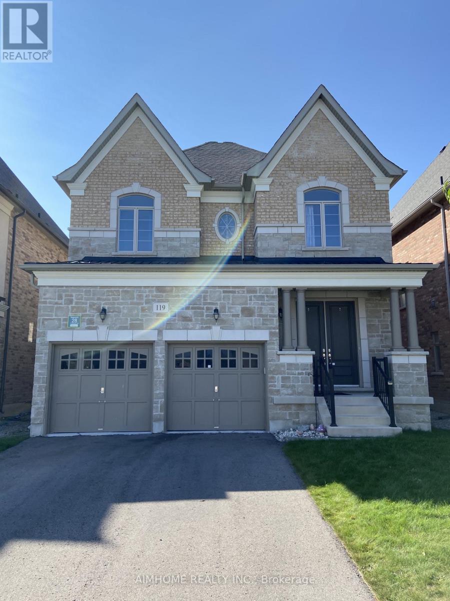 119 HACKWOOD CRESCENT, Aurora, Ontario