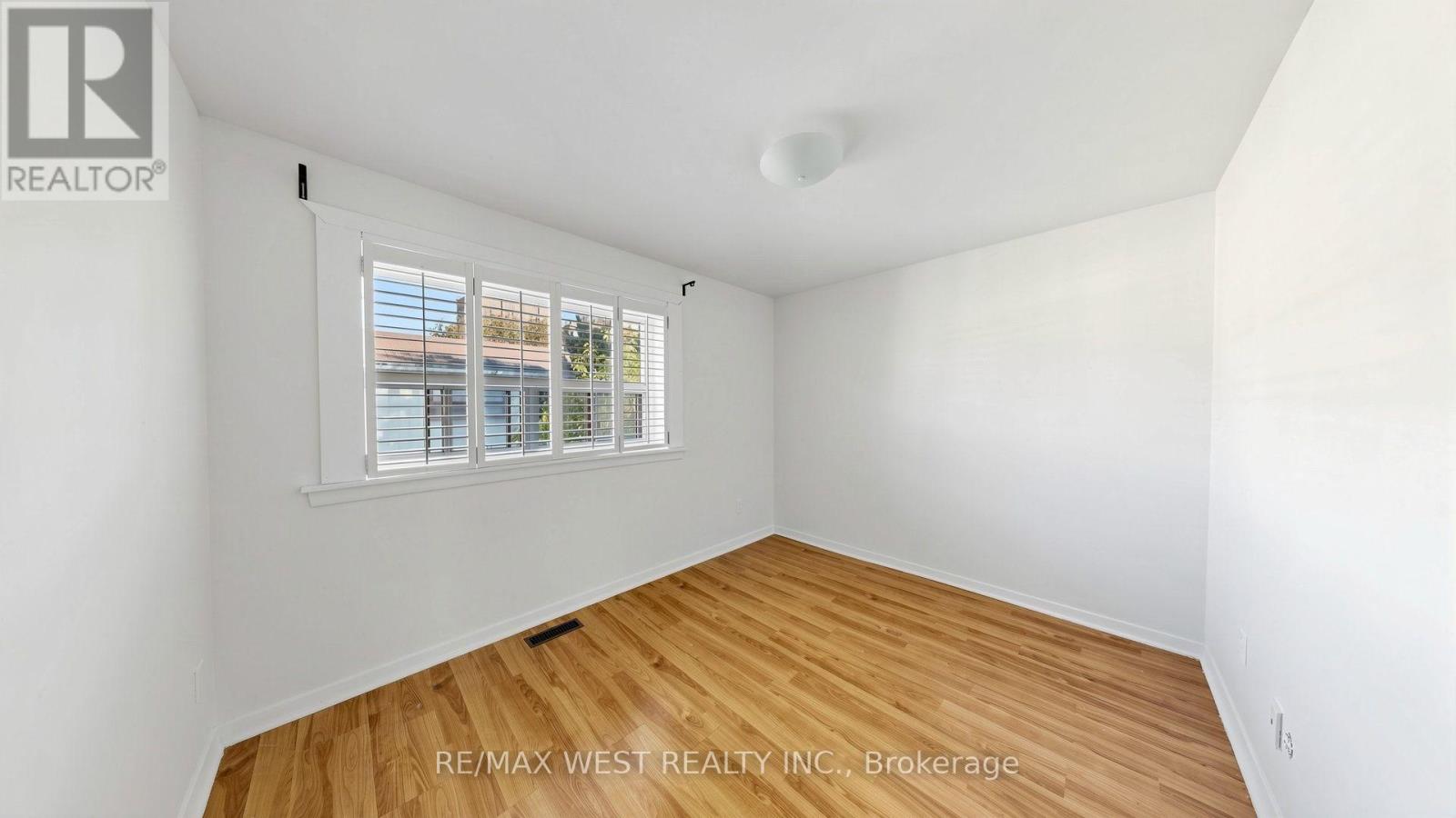 24 - 25 Gosford Boulevard, Toronto, Ontario  M3N 2G7 - Photo 32 - W13804522