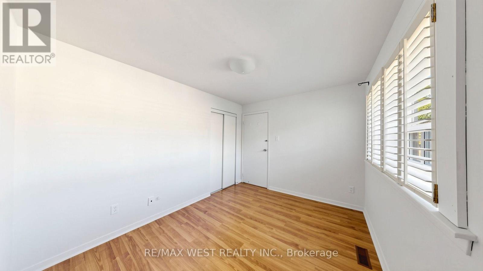 24 - 25 Gosford Boulevard, Toronto, Ontario  M3N 2G7 - Photo 34 - W13804522