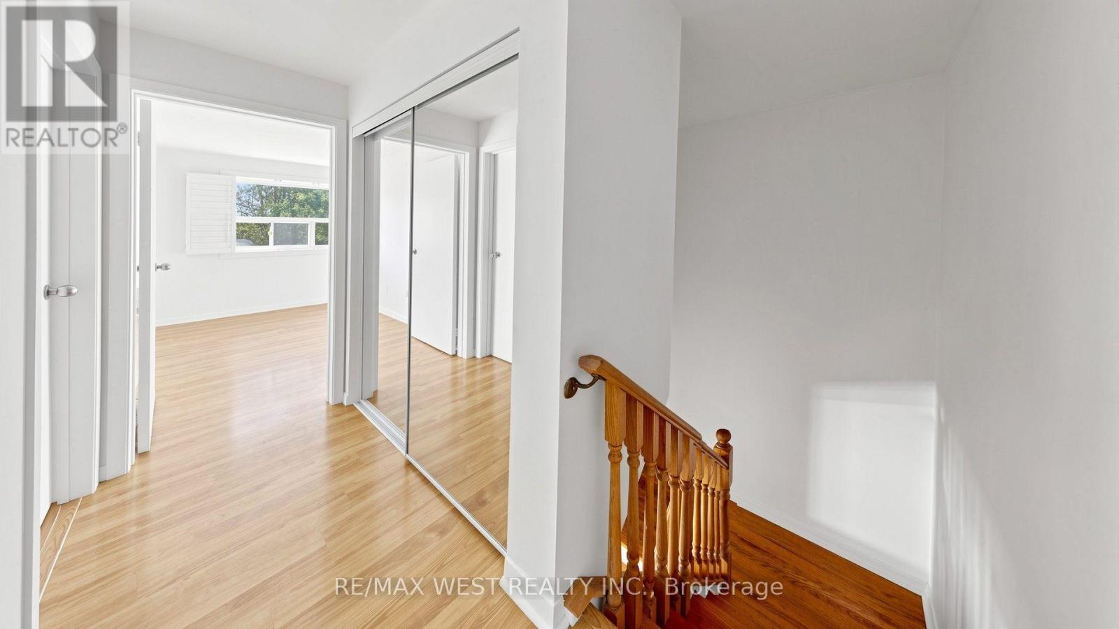 24 - 25 Gosford Boulevard, Toronto, Ontario  M3N 2G7 - Photo 22 - W13804522