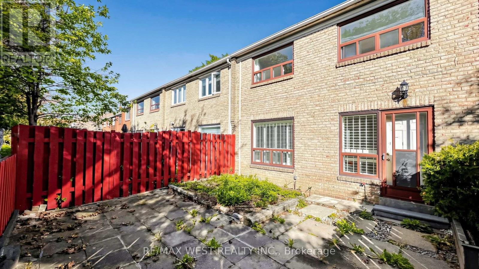 24 - 25 Gosford Boulevard, Toronto, Ontario  M3N 2G7 - Photo 37 - W13804522