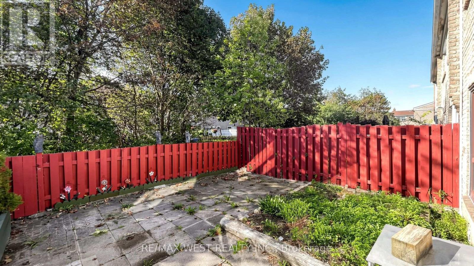 24 - 25 Gosford Boulevard, Toronto, Ontario  M3N 2G7 - Photo 35 - W13804522