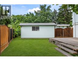 1050 Pinecrest Lane, Kelowna, British Columbia  V1Y 4L3 - Photo 3 - 10399294