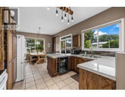 1050 Pinecrest Lane, Kelowna, British Columbia  V1Y 4L3 - Photo 16 - 10399294