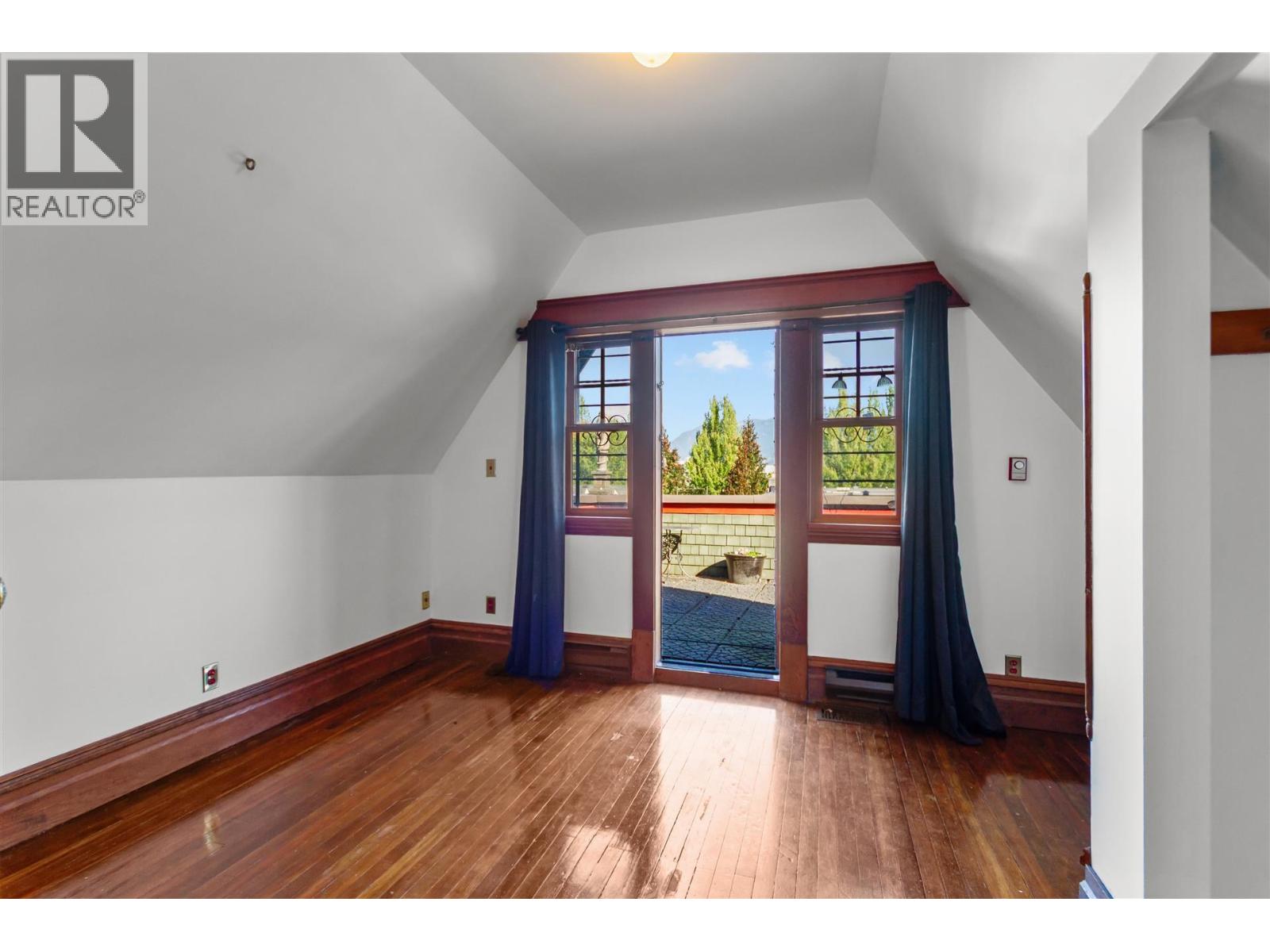 1663 Adanac Street, Vancouver, British Columbia  V5L 2C7 - Photo 13 - R3167392