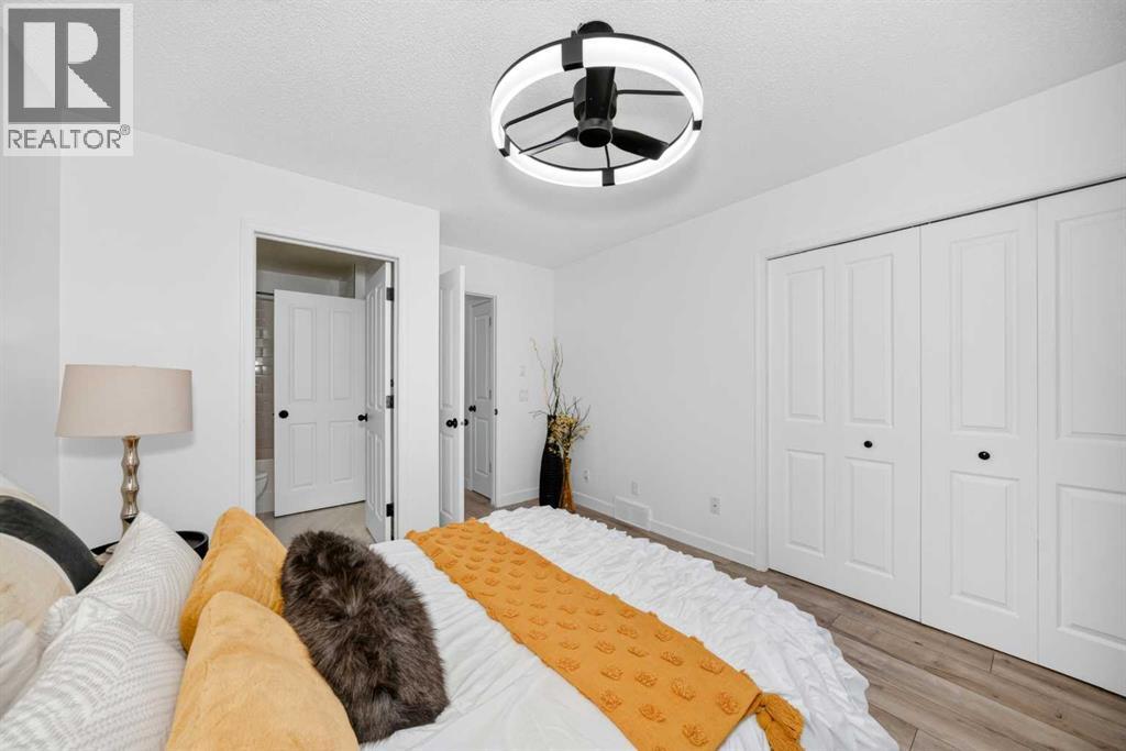 53 Mt Aberdeen Circle Se, Calgary, Alberta  T2Z 3H1 - Photo 18 - A2346105