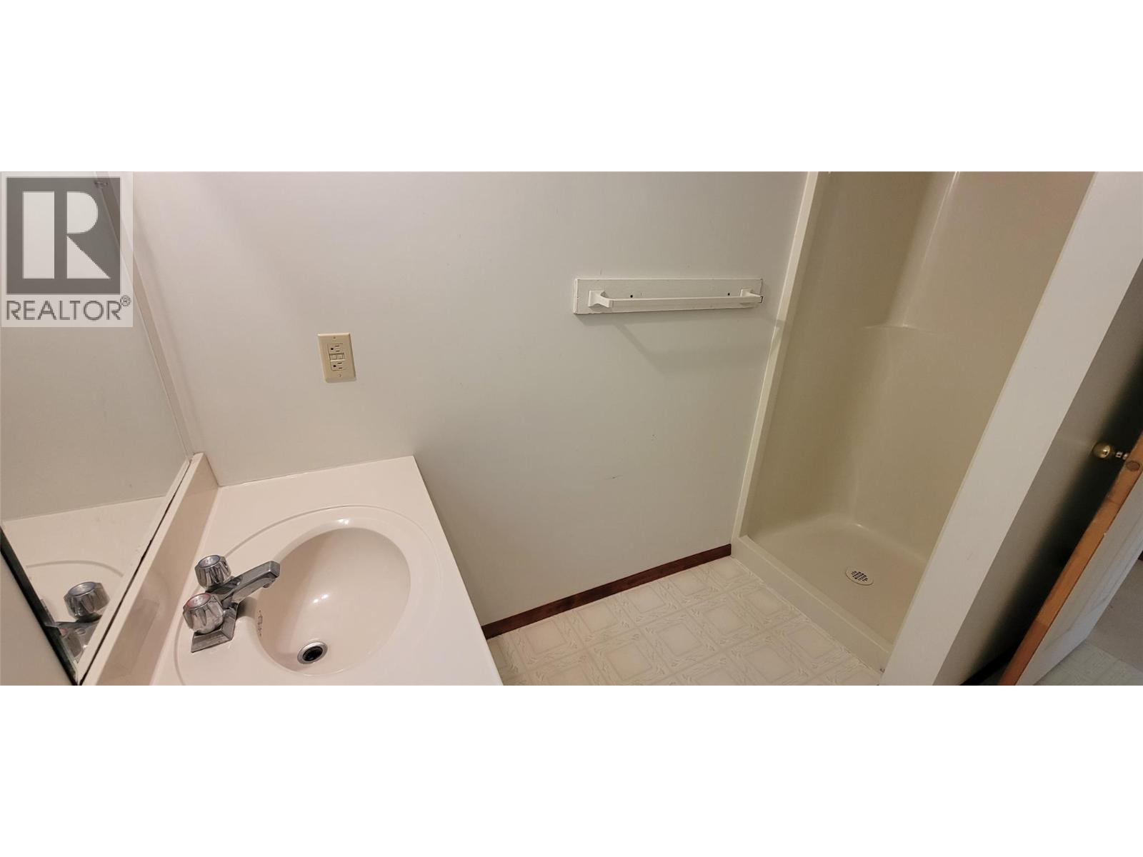 1070 Webb Road, South Slocan, British Columbia  V0G 2G0 - Photo 46 - 10399737