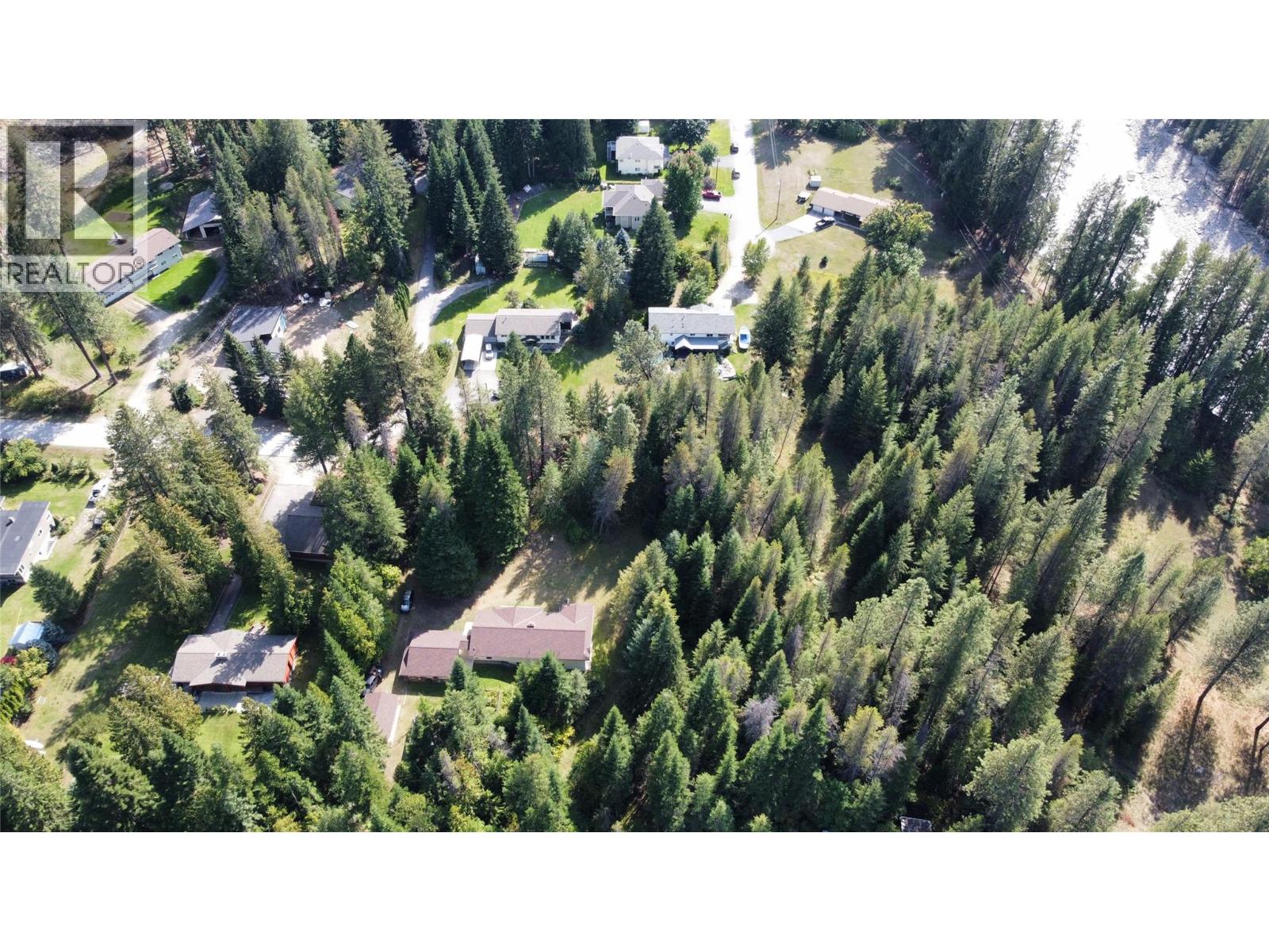 1070 Webb Road, South Slocan, British Columbia  V0G 2G0 - Photo 5 - 10399737