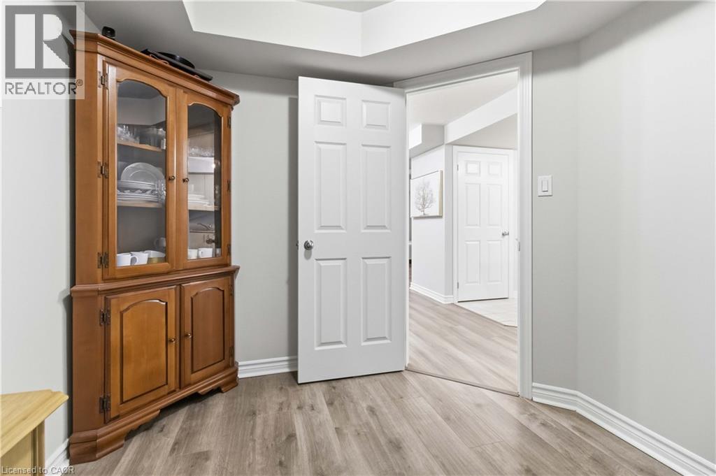 2420 Baronwood Drive Unit# 9-01, Oakville, Ontario  L6M 0X6 - Photo 24 - 40853644