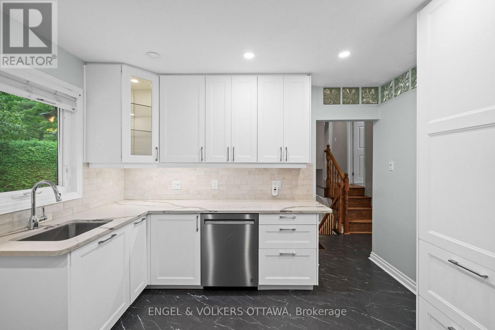 20 Parthia Avenue, Ottawa, Ontario  K2E 5J9 - Photo 11 - X13774520