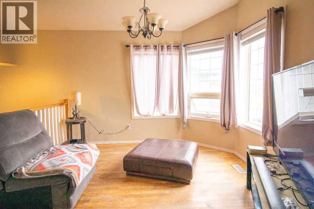 818 Red Crow Boulevard W, Lethbridge, Alberta  T1K 6W4 - Photo 5 - A2344923