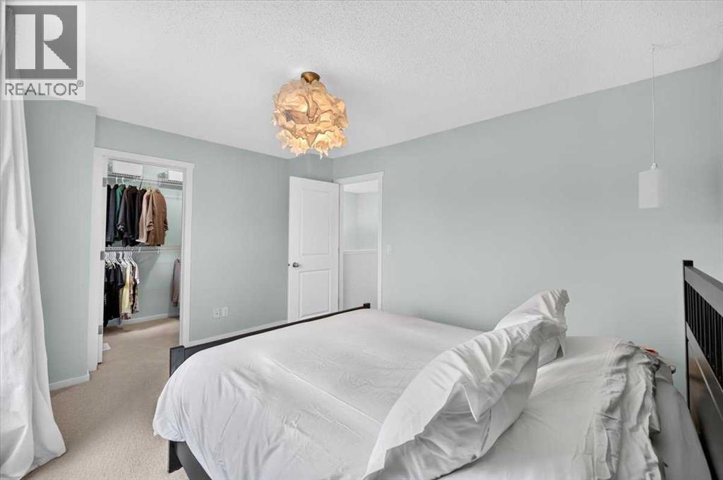 179 Evansborough Way NW photo 14