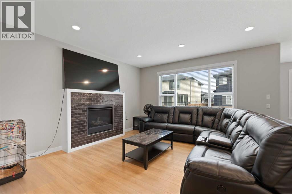 111 Sandpiper Park, Chestermere, Alberta  T1X 1Y8 - Photo 14 - A2345805