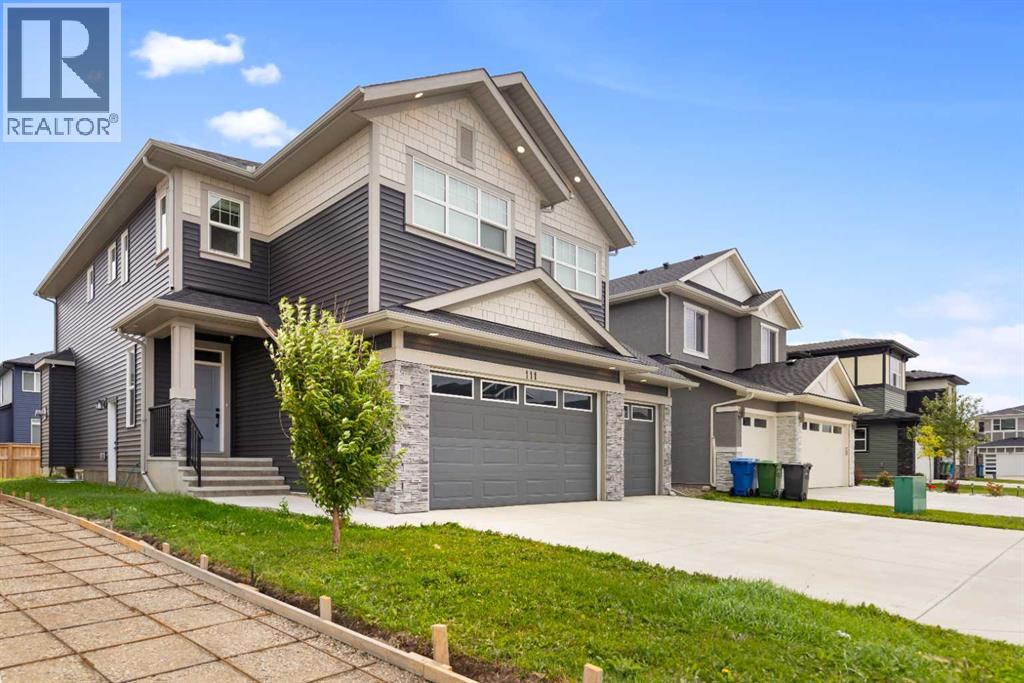 111 Sandpiper Park, Chestermere, Alberta  T1X 1Y8 - Photo 2 - A2345805