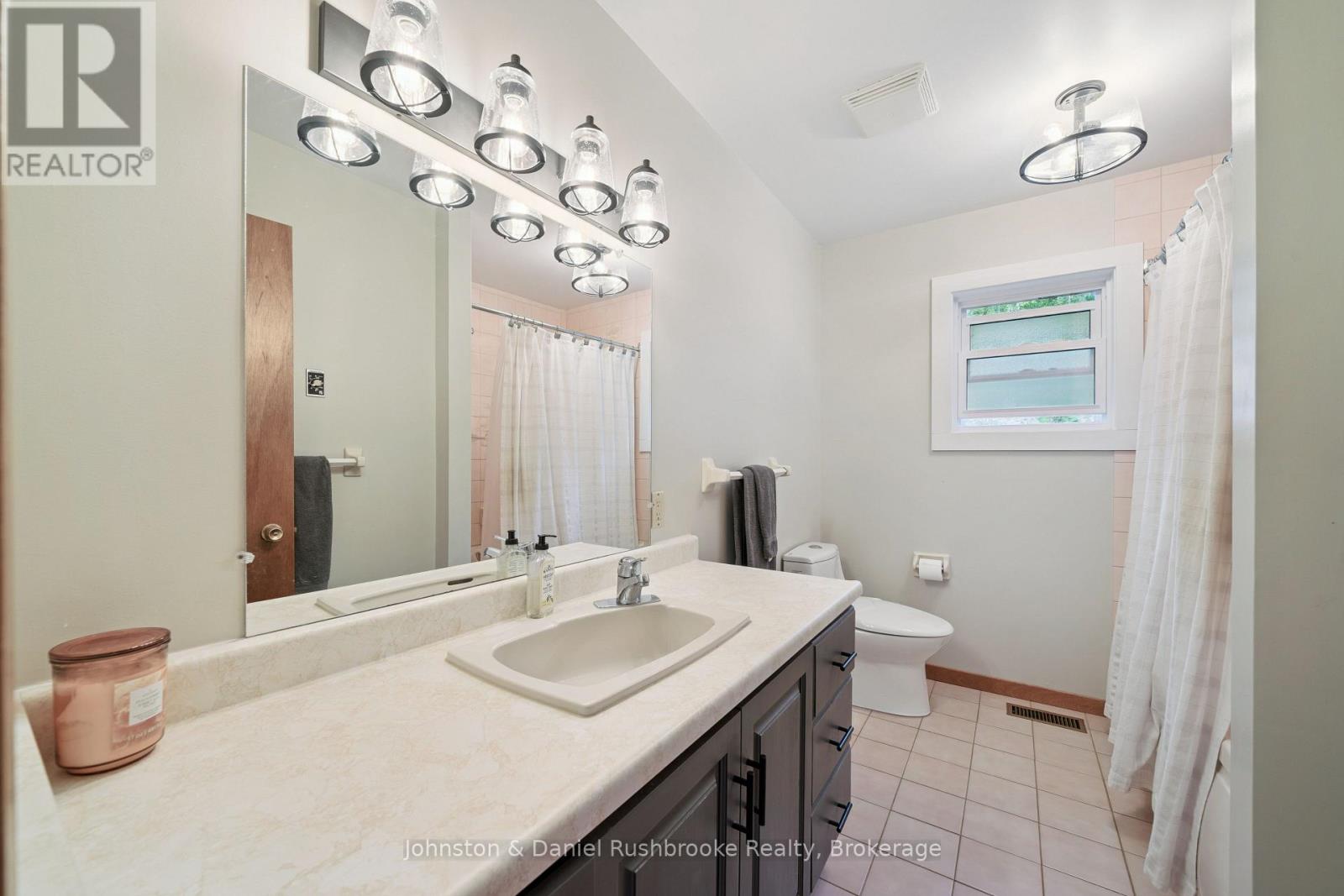 1310 Brydons Bay Rd Road, Gravenhurst, Ontario  P1P 1R1 - Photo 24 - X13805928