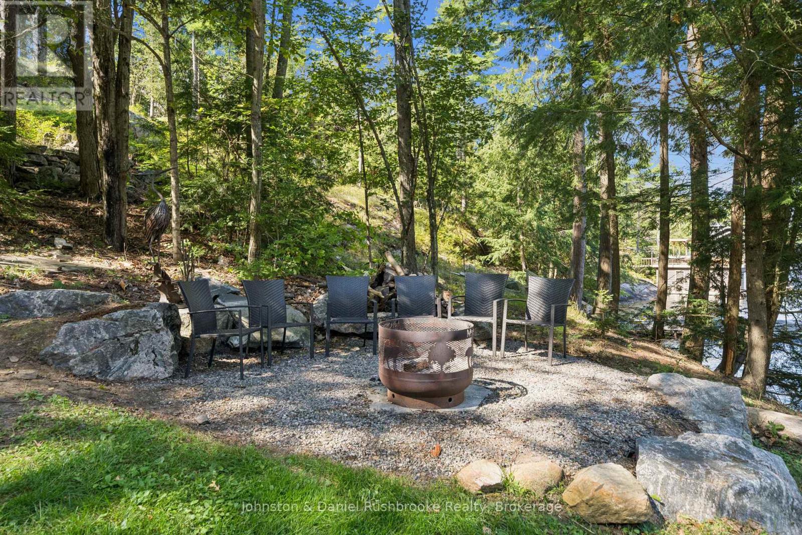 1310 Brydons Bay Rd Road, Gravenhurst, Ontario  P1P 1R1 - Photo 28 - X13805928