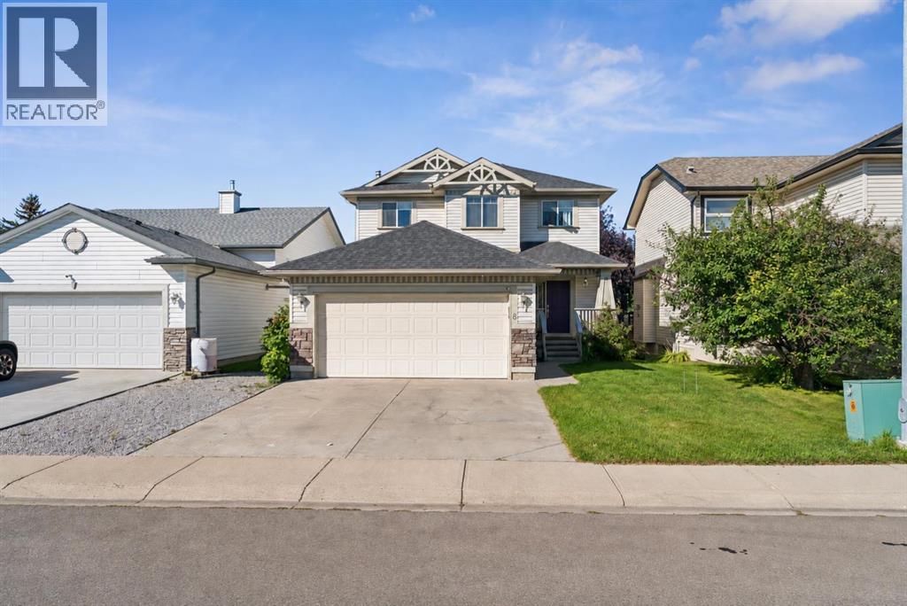 8 Fairways Place NW, Airdrie, Alberta