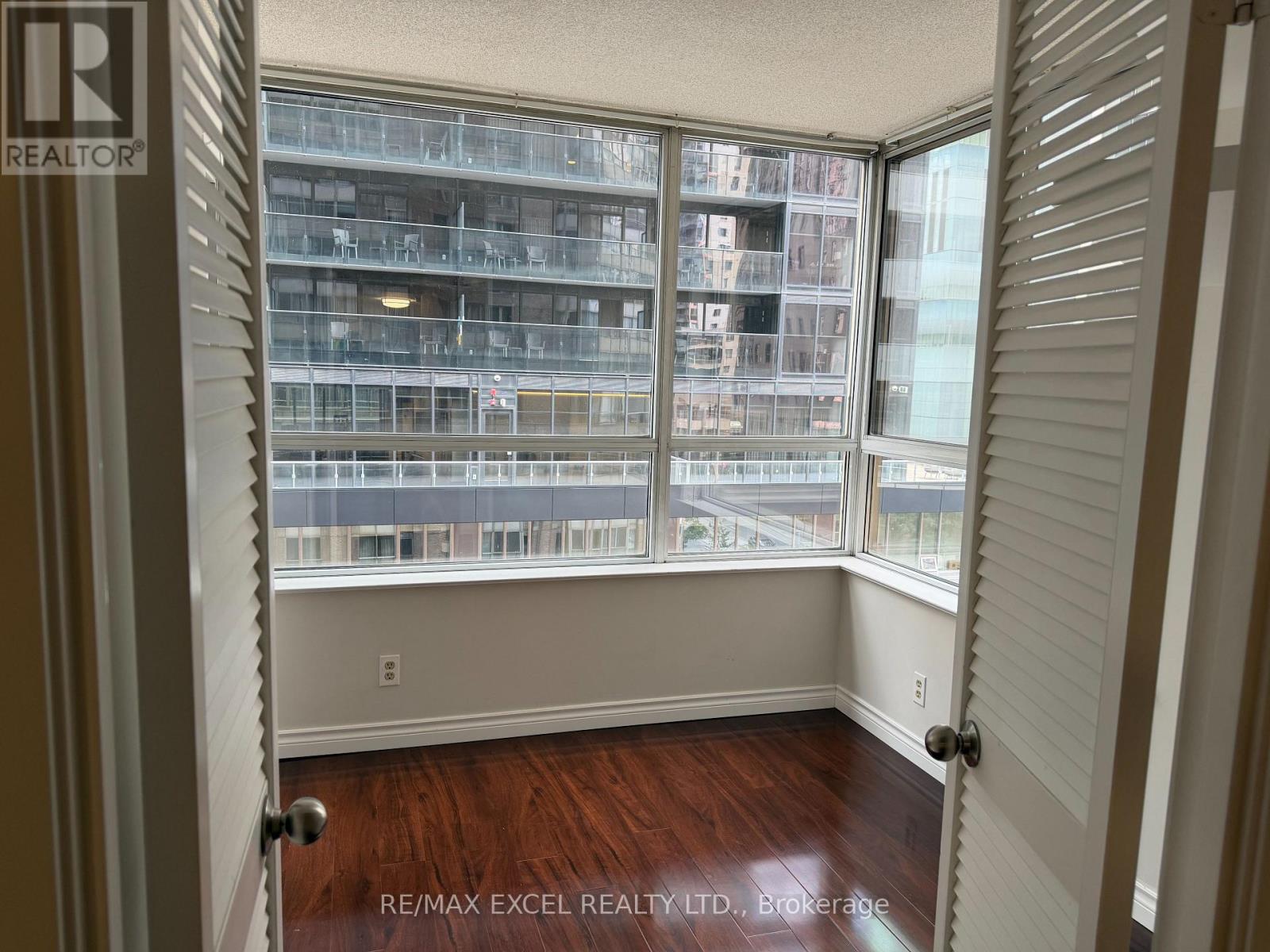 714 - 711 Bay Street, Toronto, Ontario  M5G 2J8 - Photo 13 - C13707344