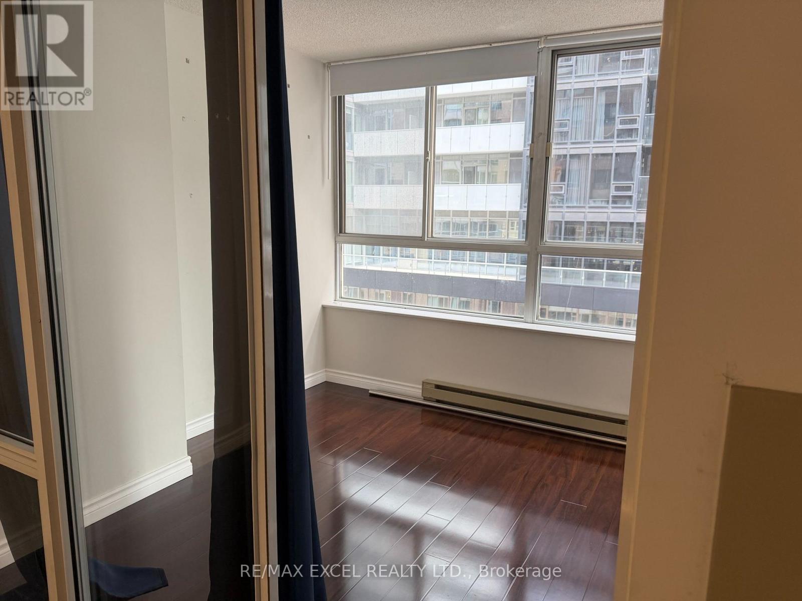 714 - 711 Bay Street, Toronto, Ontario  M5G 2J8 - Photo 10 - C13707344